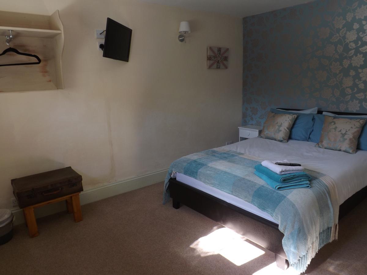 The Vane Arms Hotel Sudborough Екстериор снимка