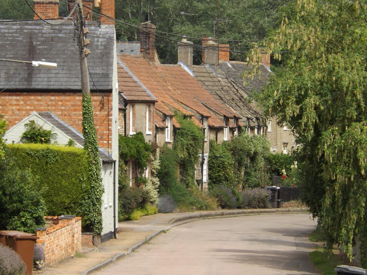 The Vane Arms Hotel Sudborough Екстериор снимка